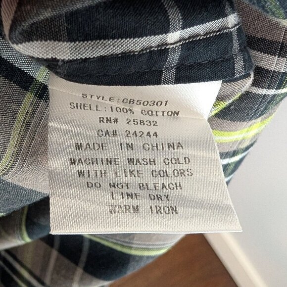 Cowboy Up Classic Fit Black White and Green Plaid Pearl Snap - L - Picture 10 of 10